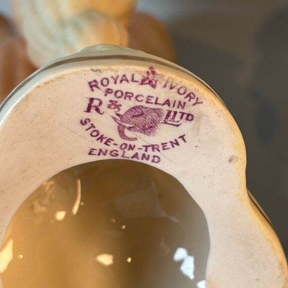 Royal Ivory Porcelain Deep Sea Sponge Sculptures Coastal or Nautical Home Decor - Picture 6 of 10